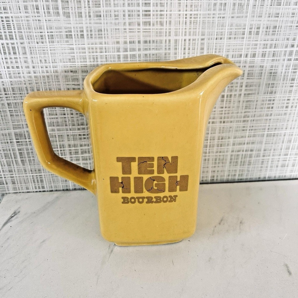 Vintage Ten High Bourbon 24oz. Ceramic Water Pitcher Kingwood USA‎ Yellow